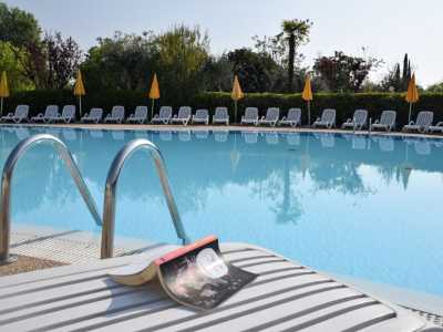 Camping Gardasee met zwembad zonder badmuts 2