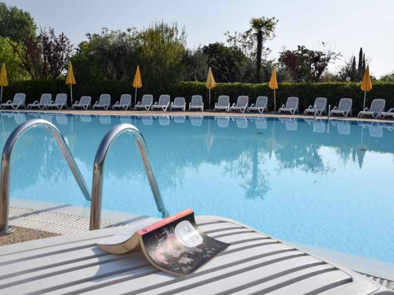 Campeggio Lago di Garda con piscina senza cuffia 2
