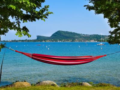 Camping Gardameer met staanplaatsen aan het meer 4