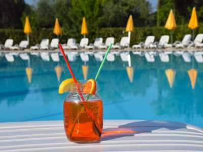 Camping Gardameer met zwembadbar