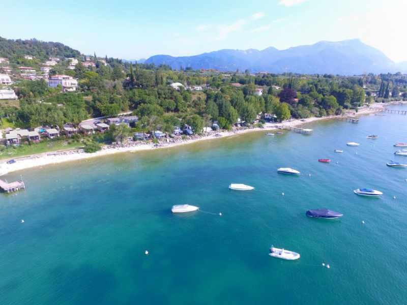 Camping Lago di Garda direttamente sul lago con boe, per vacanze in barca 