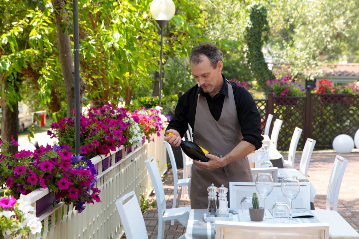 Campeggio Lago di Garda con ristorante e pizzeria chef