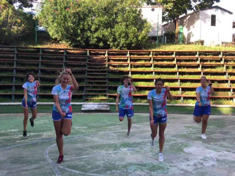 Grote Groene Grizelmonster Campeggio Lago di Garda Animazione baby dance mini disco 